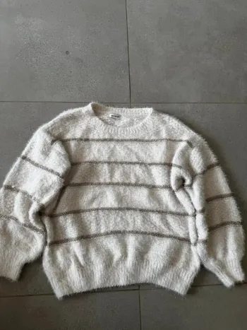 Pull Damart, taille 42/44, très bon état