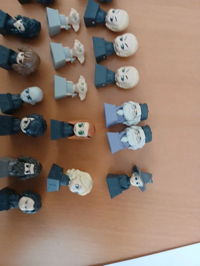 Petits pions harry potter lot - photo numéro 3