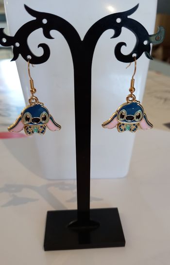 Boucles d'oreilles stitch métal