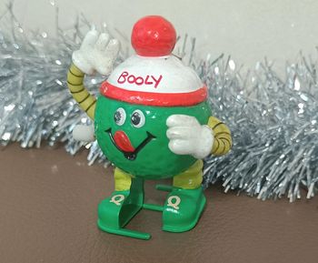 Figurine wind UP booly