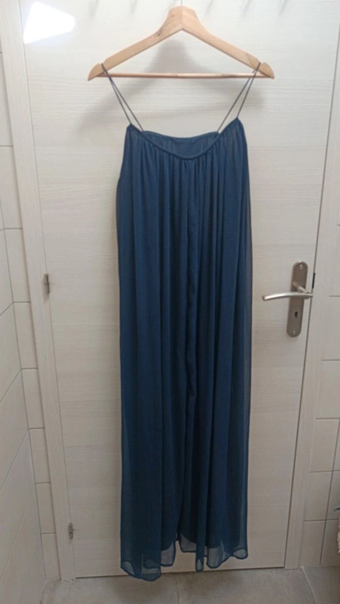 Très jolie robe longue de soirée bleue 38 - photo numéro 3