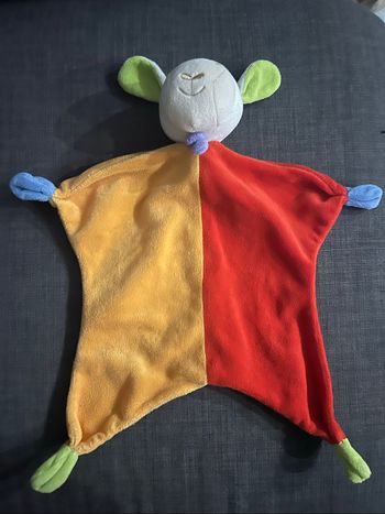 Doudou mouchoir agneau