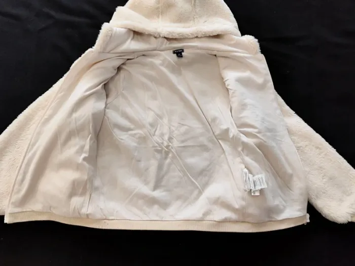 Veste sherpa crème Kiabi 10 ans - photo numéro 2
