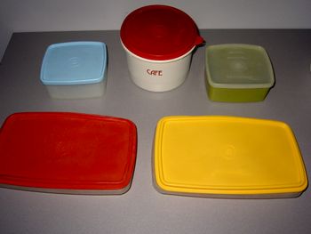 LOT DE 5 BOITES DE CONSERVATION "TUPPERWARE" - n°34