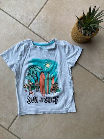 T-shirt garçon taille 2-3 ans