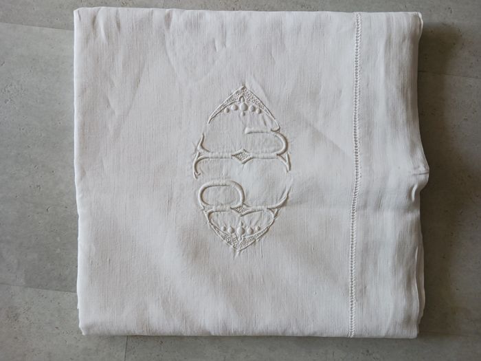 Drap plat blanc épais vintage brodé PL et bordure ajourée 2 pers
