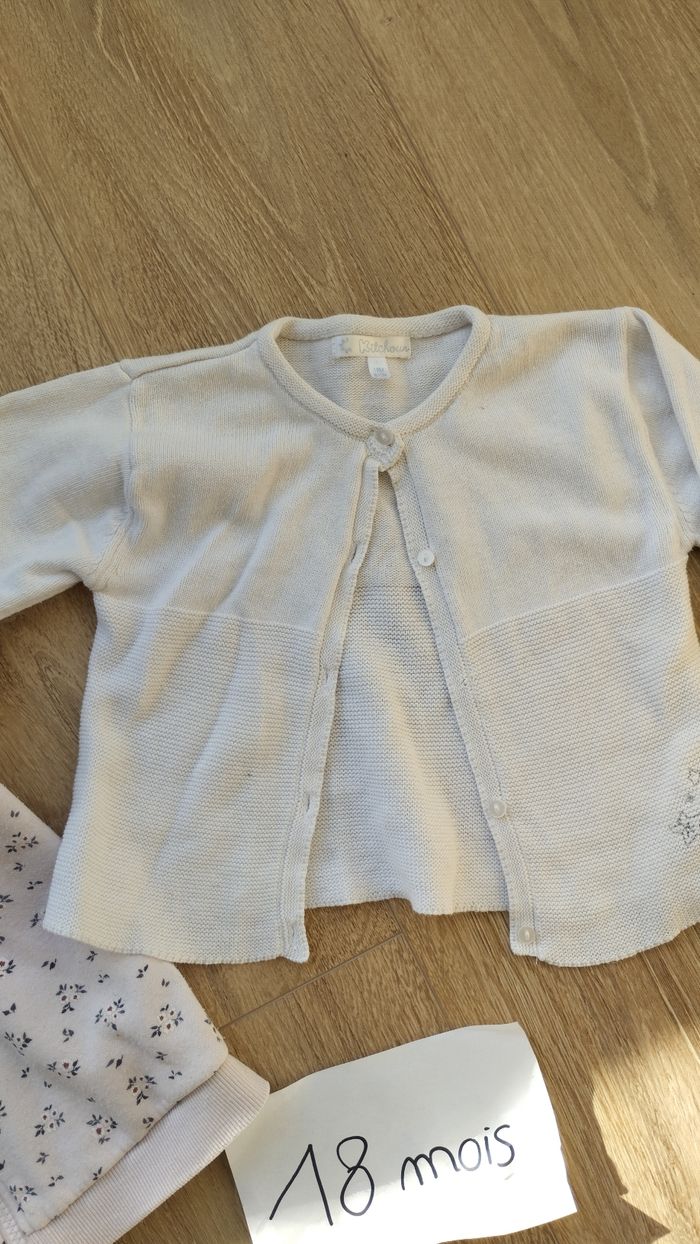 Lot 2 vestes 28 mois - photo numéro 3
