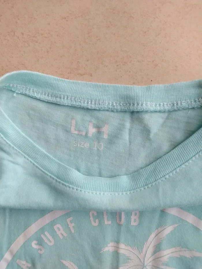 Lot de 4 t-shirt manches courtes d'été garçon taille 10 ans - photo numéro 2