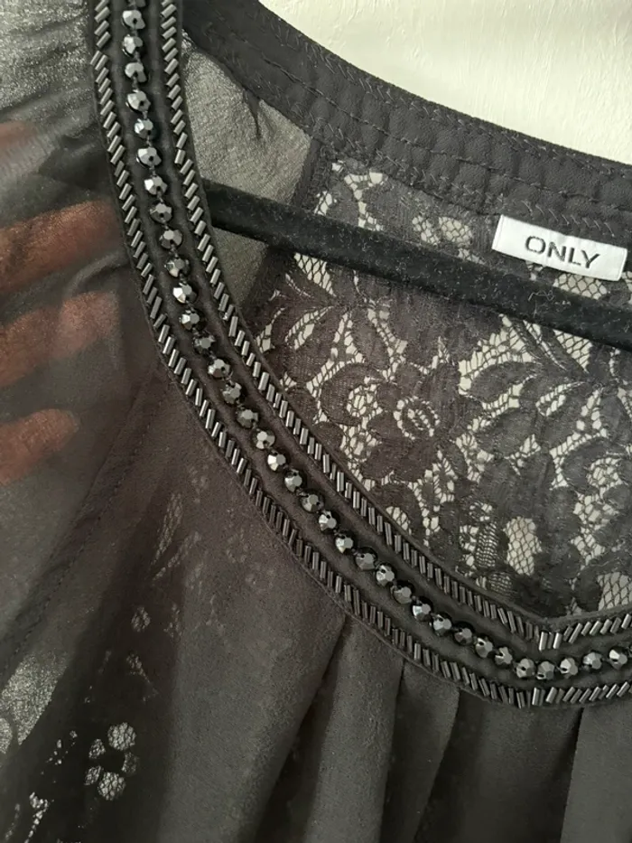 T-shirt dentelle only - photo numéro 2