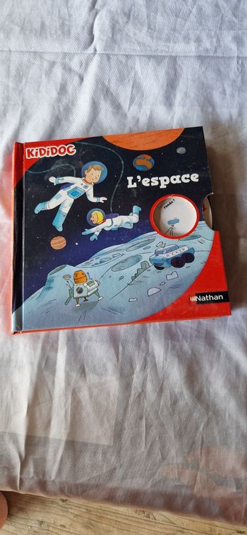 L espace