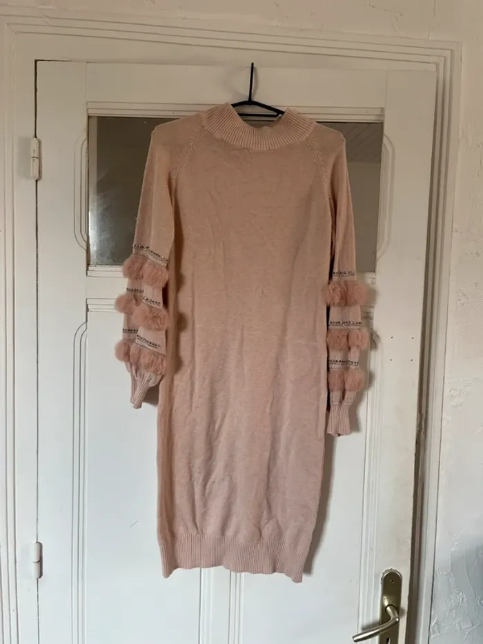 Jolie robe mi longue