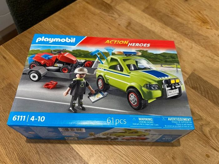 Playmobil 6111 - Jardinier avec Véhicule et Tracteur Tondeuse