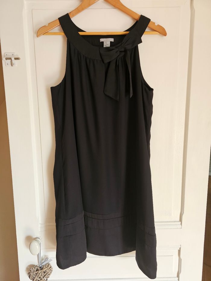 Robe noire pour soirée fêtes cérémonies