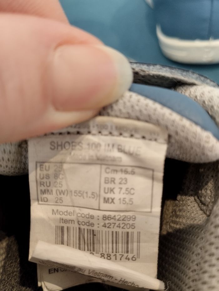 Baskets bleues - photo numéro 9