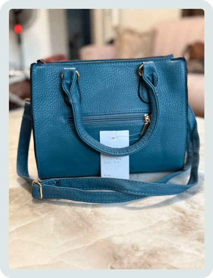 Sac à main à bandoulière - photo numéro 2