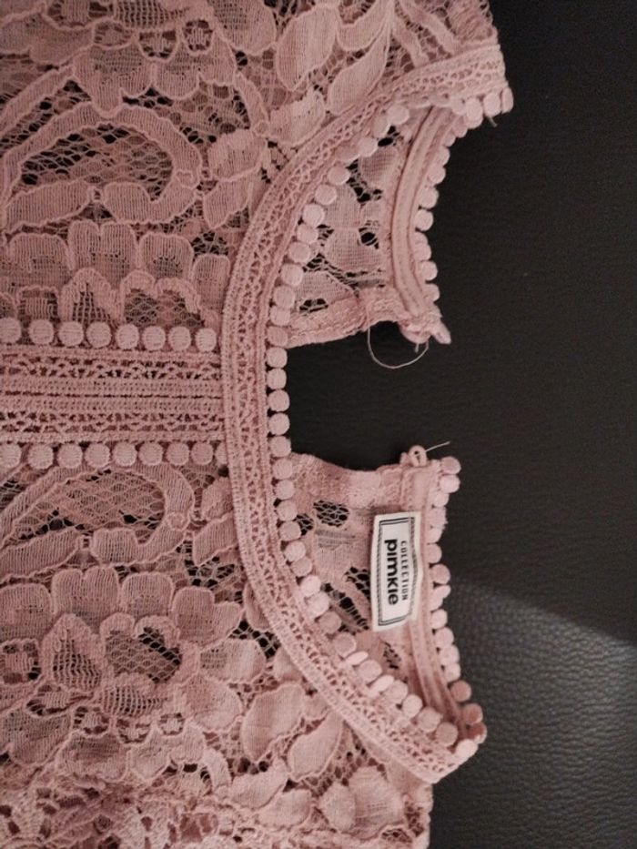 Petit haut dentelle rose - photo numéro 5