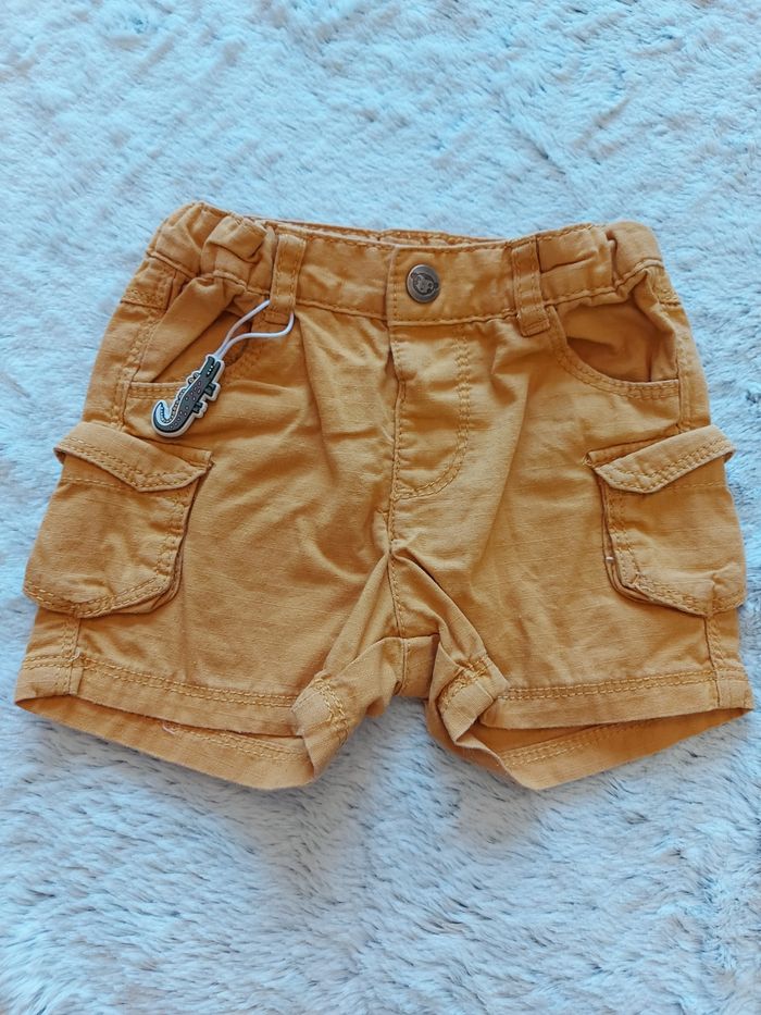 Ensemble t-shirt manches courtes et short 6 mois - photo numéro 6