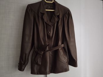 Veste en cuir marron bordeaux
