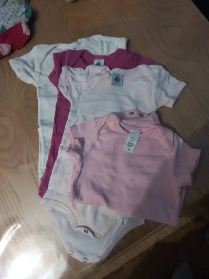 Lot de bodies petit bateau fille