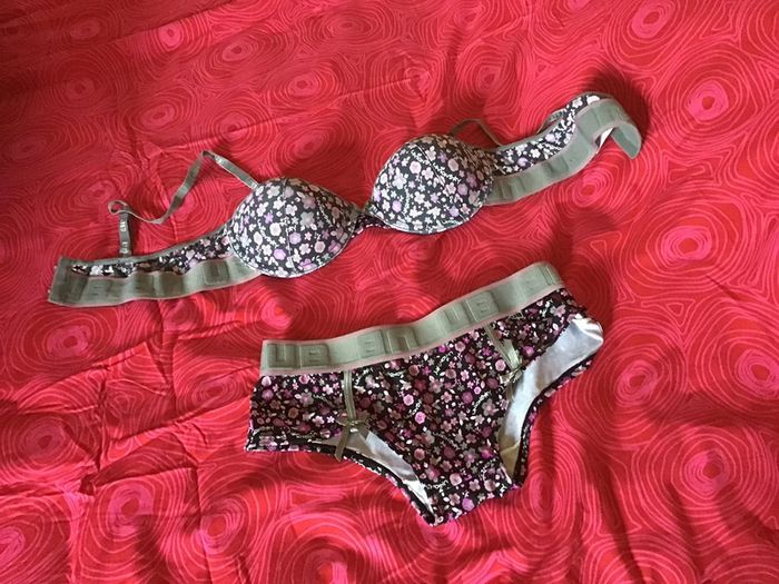 Soutien gorge 90B Union Bay (USA) boxer offert - photo numéro 7