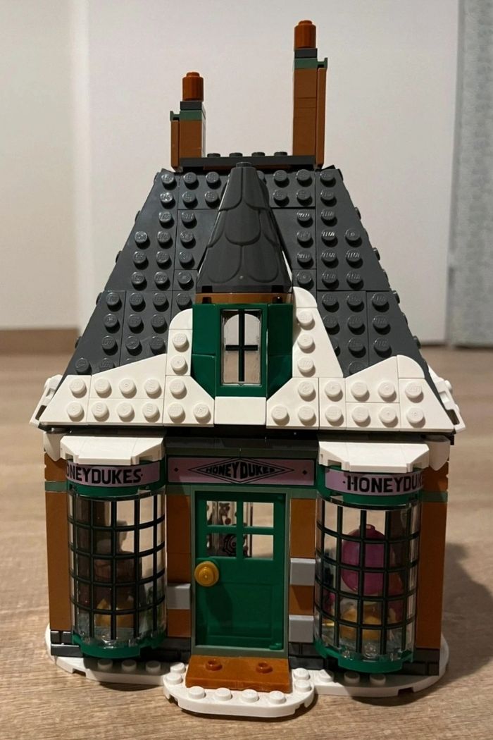 Lego Harry Potter : Visite du village de Pré-au-Lard - photo numéro 4