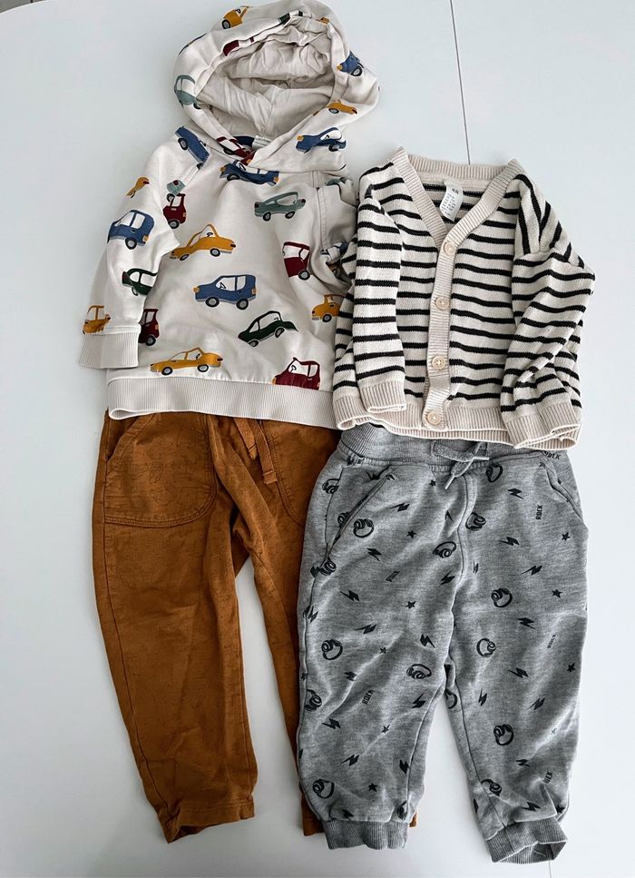 Lot pantalons et hautes 80cm