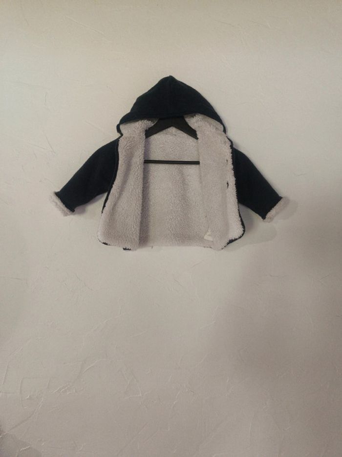 Blouson molletonné T6 mois en très bon état - photo numéro 3