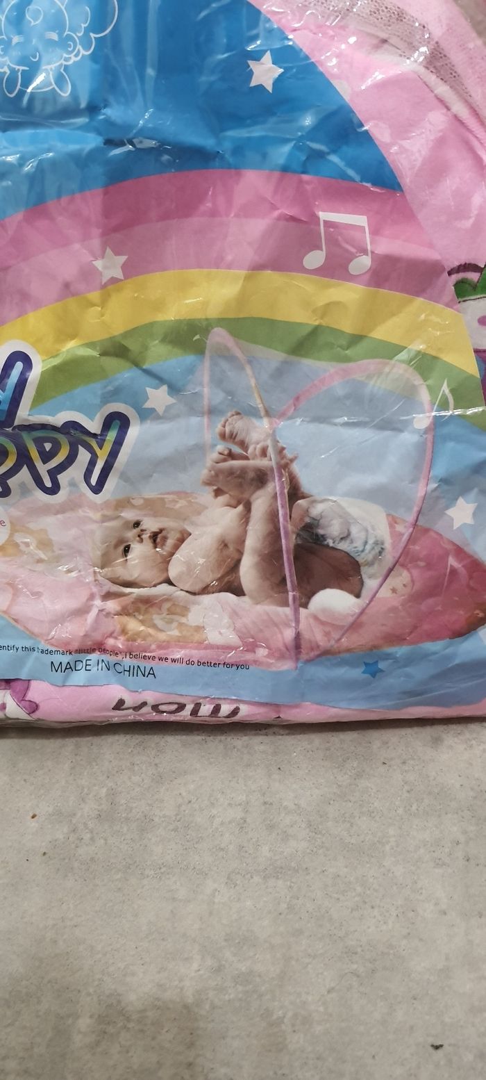 petit matelas pour bébé avec moustiquaire intégrer et oreillers - photo numéro 3