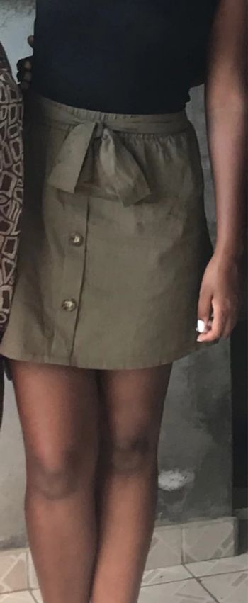 Jupe kaki avec noeud