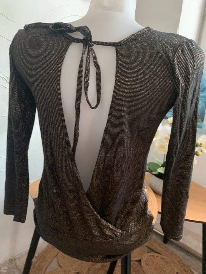 Pull Sister dos nus taille XS-S brillant doré - photo numéro 8