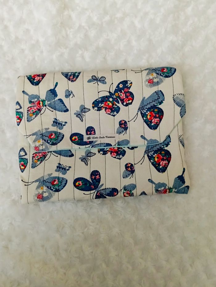 Pochette tablette/livres - photo numéro 3