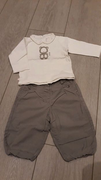 lot pantalon et tee shirt