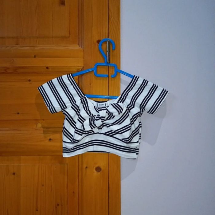 Top court fille Jennyfer