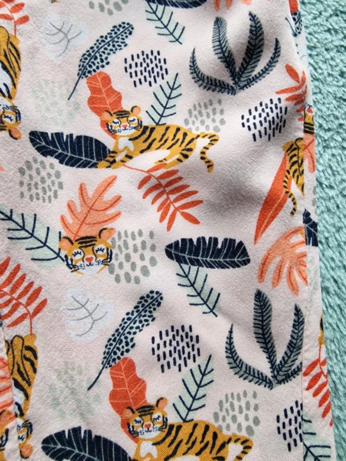 Très beau pantalon 18 mois - photo numéro 3