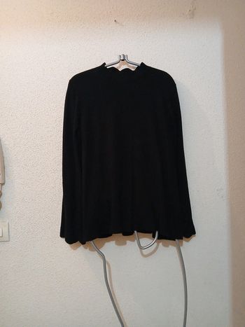 Sweat avec une joli coupe noir basic "Louise orop " taille m/l