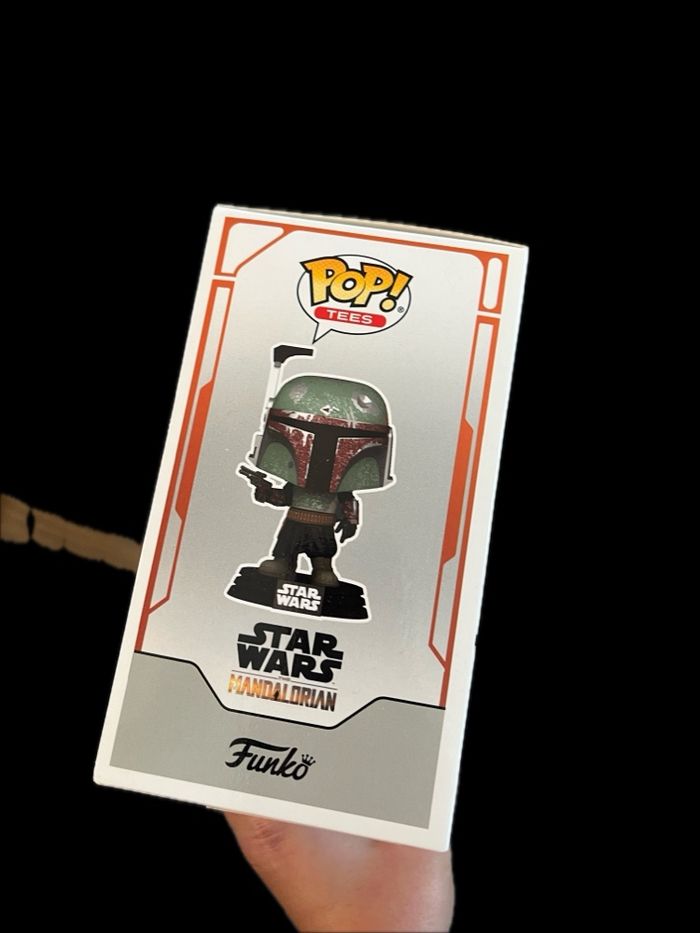 Lot pop funko mandalorian + tee shirt taille L Star wars Neuf jamais ouvert - photo numéro 3