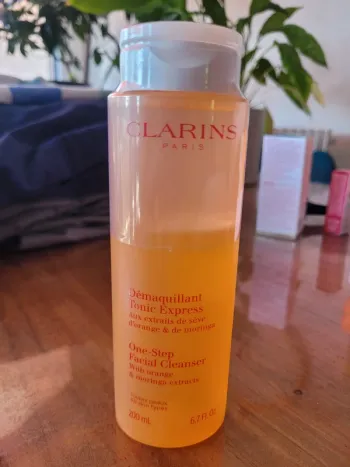 Démaquillant tonique