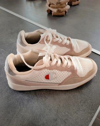 Baskets chaussures Champion
Taille 37