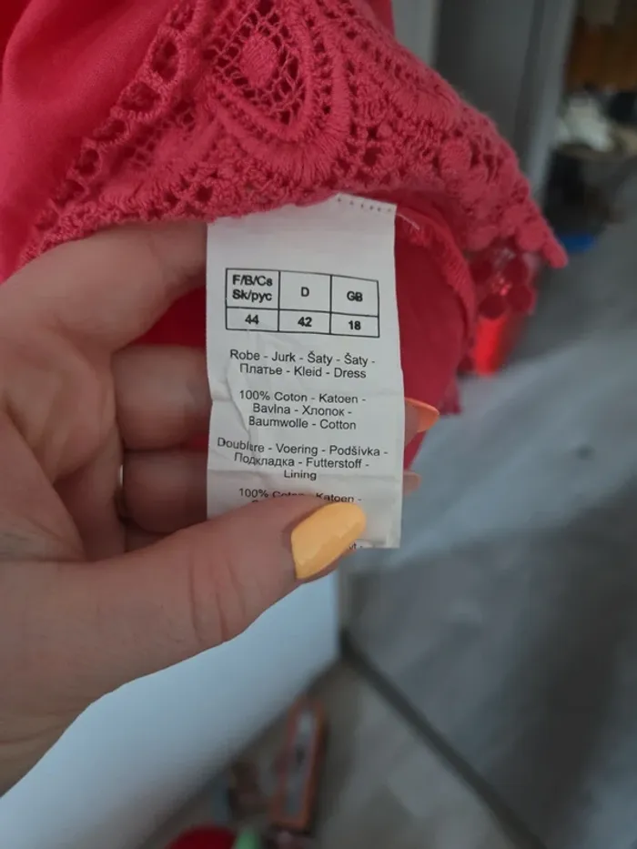 Robe femme éte manche courte 100% coton rose corail TBE taille 44 blanche porte - photo numéro 3