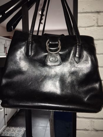 Sac à main et dos cuir noir