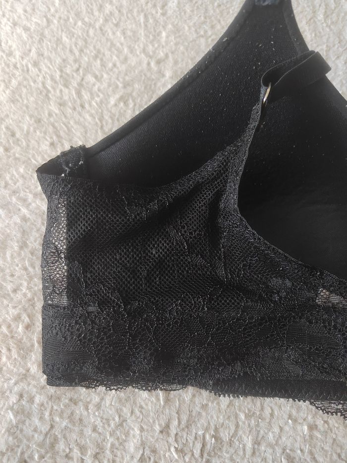 Soutien-gorge sans armature Noir avec dentelle – Taille S – Très bon état – My essential - photo numéro 7