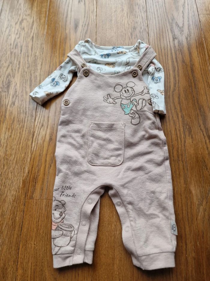 Salopette avec boddie mickey