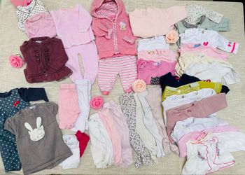 Carton Lot vêtements bébé fille 1mois