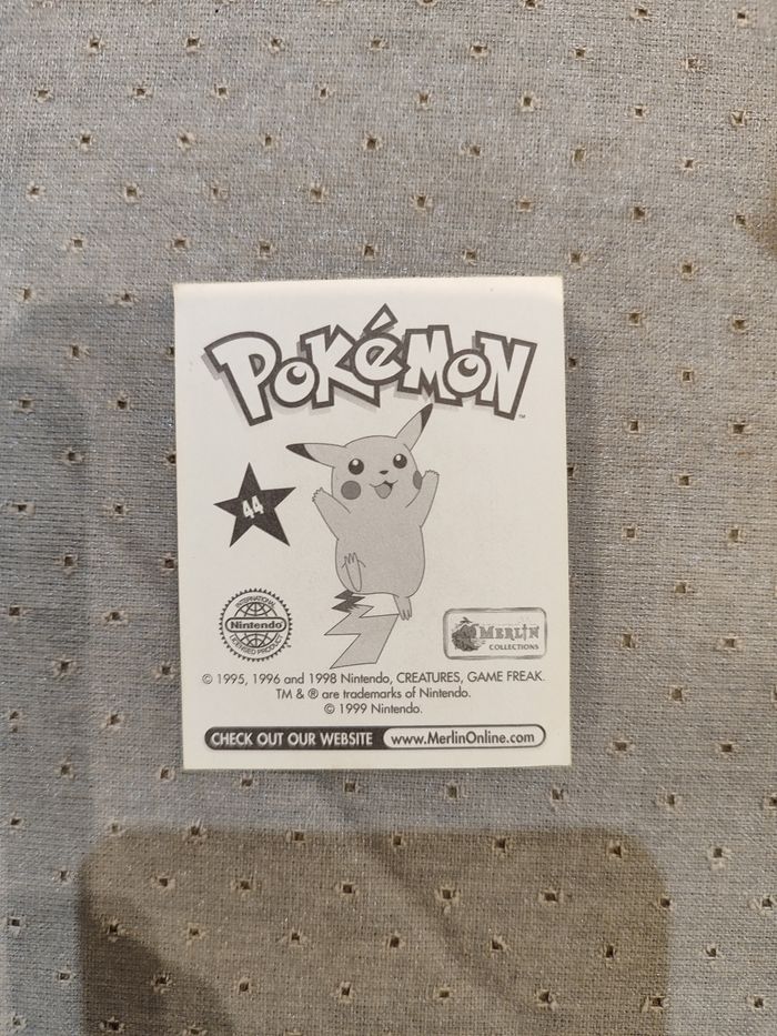 Autocollant pokémon artbox et merlin - photo numéro 6