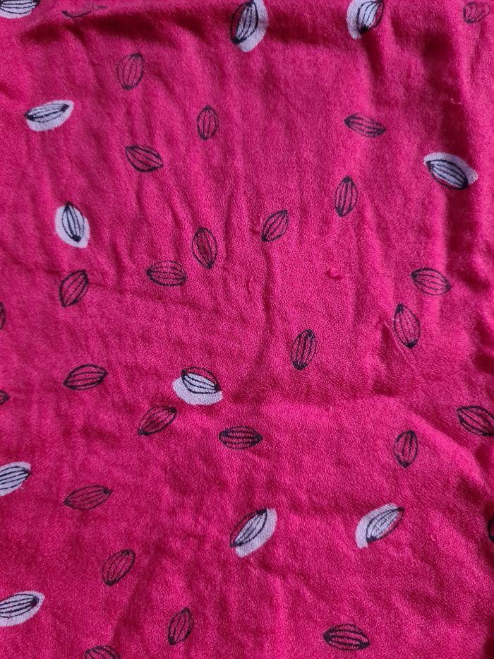 Robe fuschia à motifs - 5 ans - photo numéro 3