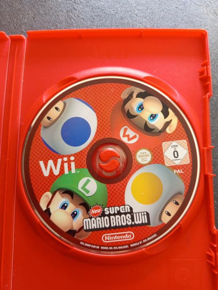 Nintendo - Wii - New super Mario Bros. Wii - photo numéro 7