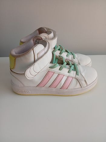 Baskets montantes sneakers fille adidas grand court 35