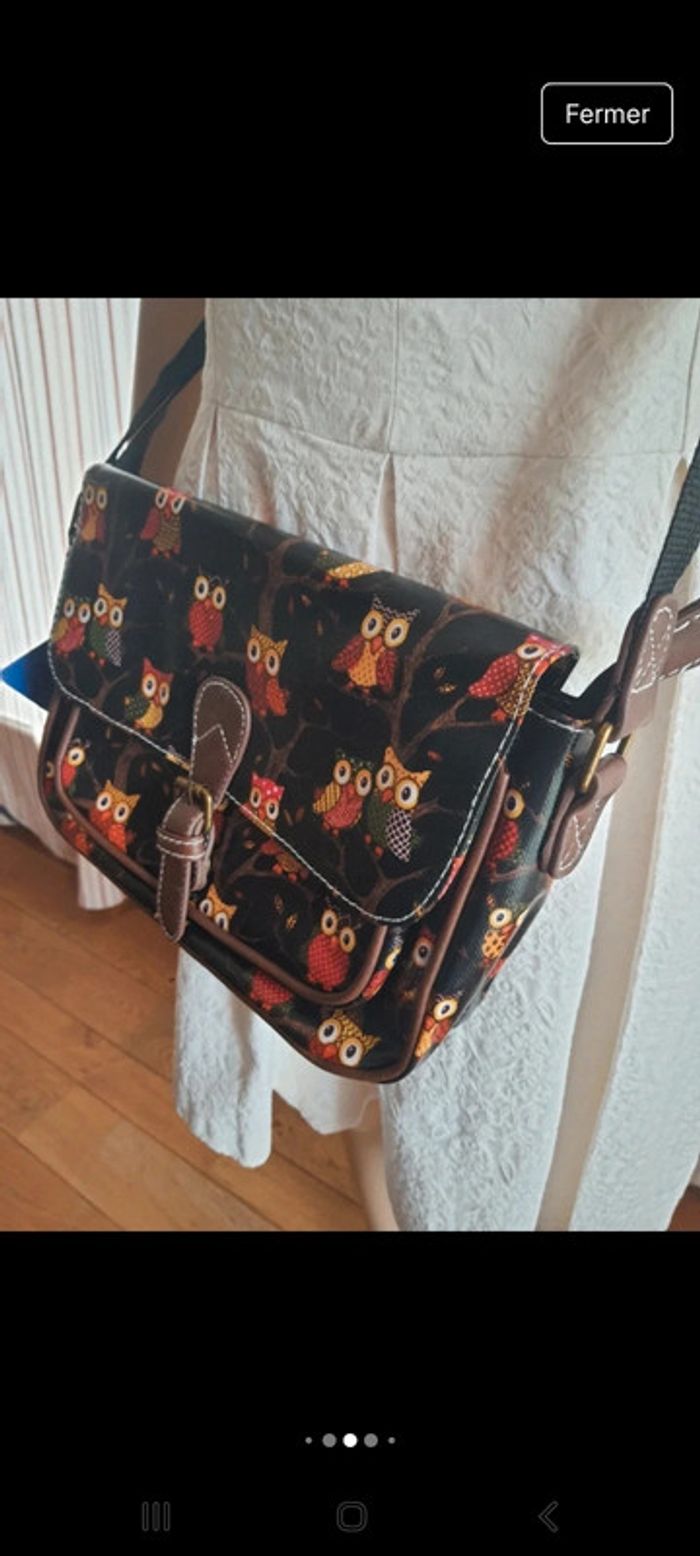 Jolie Sac à main noir/ marron Mfhandbags
neuf - photo numéro 6