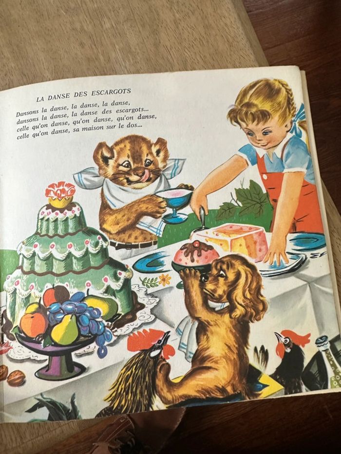 Livre ancien album Une Fête Chez Caroline Pierre Probst Le petit ménestrel (sans le disque) - photo numéro 10