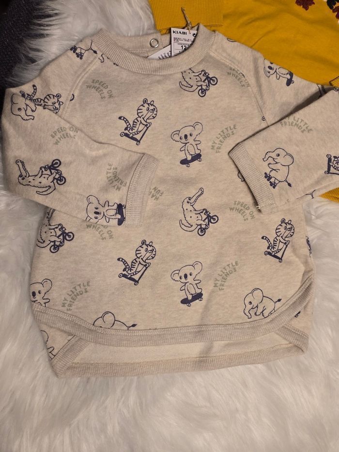 Neufs (non portés)🏷🏷💙🤩😍 sweat molleton et teeshirt ml 12 mois garçon 💙🤩😍 - photo numéro 2